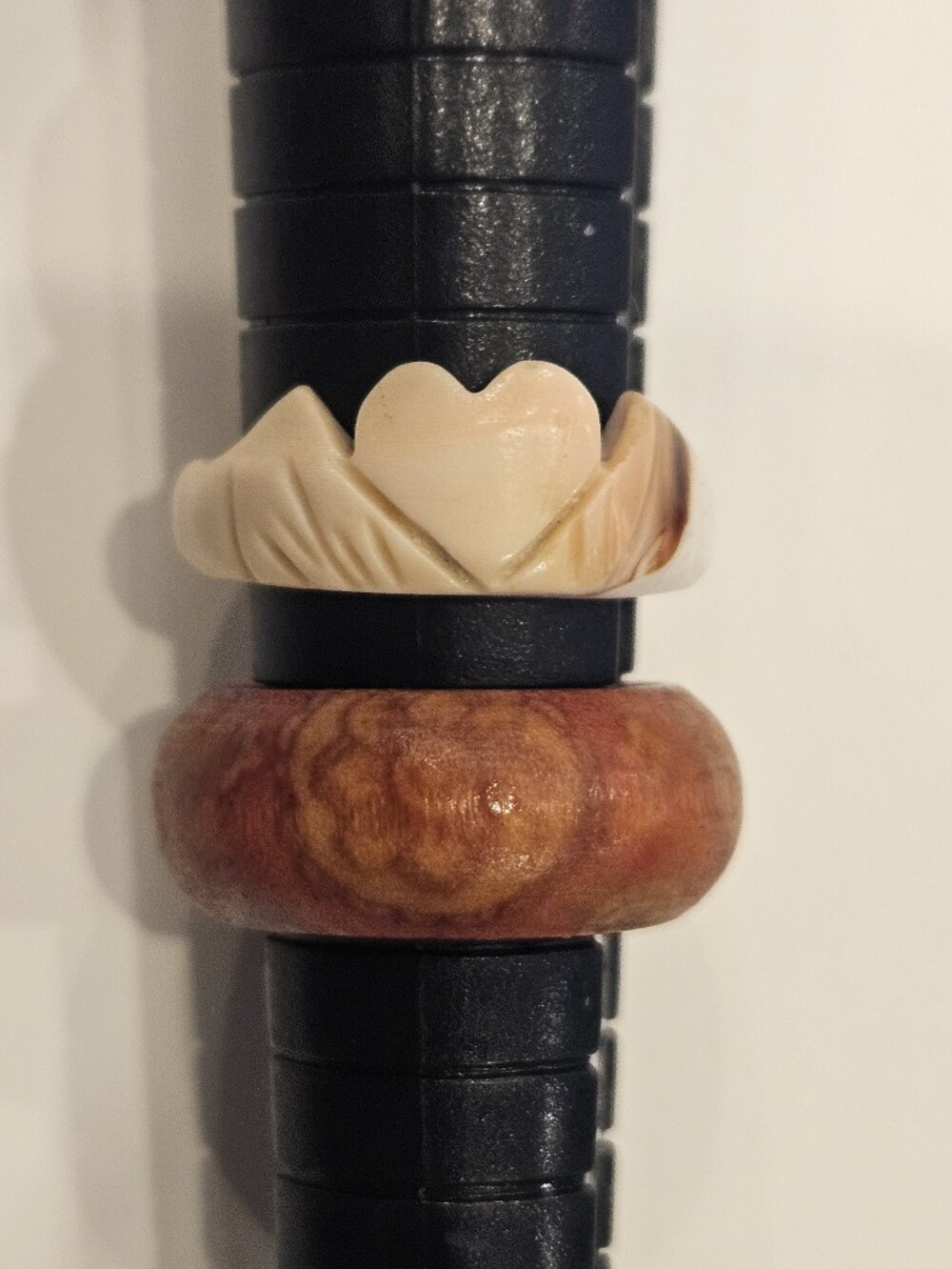 Heart Carved Cream Shell Ring And Brown Wood Ring.